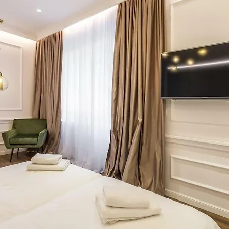 Nephelae Boutique 4* Сплит