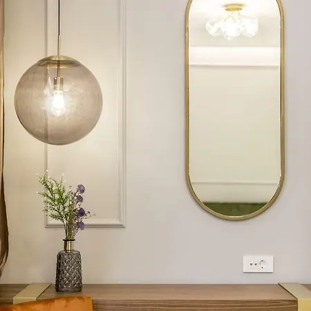 Nephelae Boutique 4* Сплит