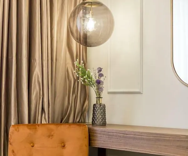 Πανσιόν Nephelae Boutique